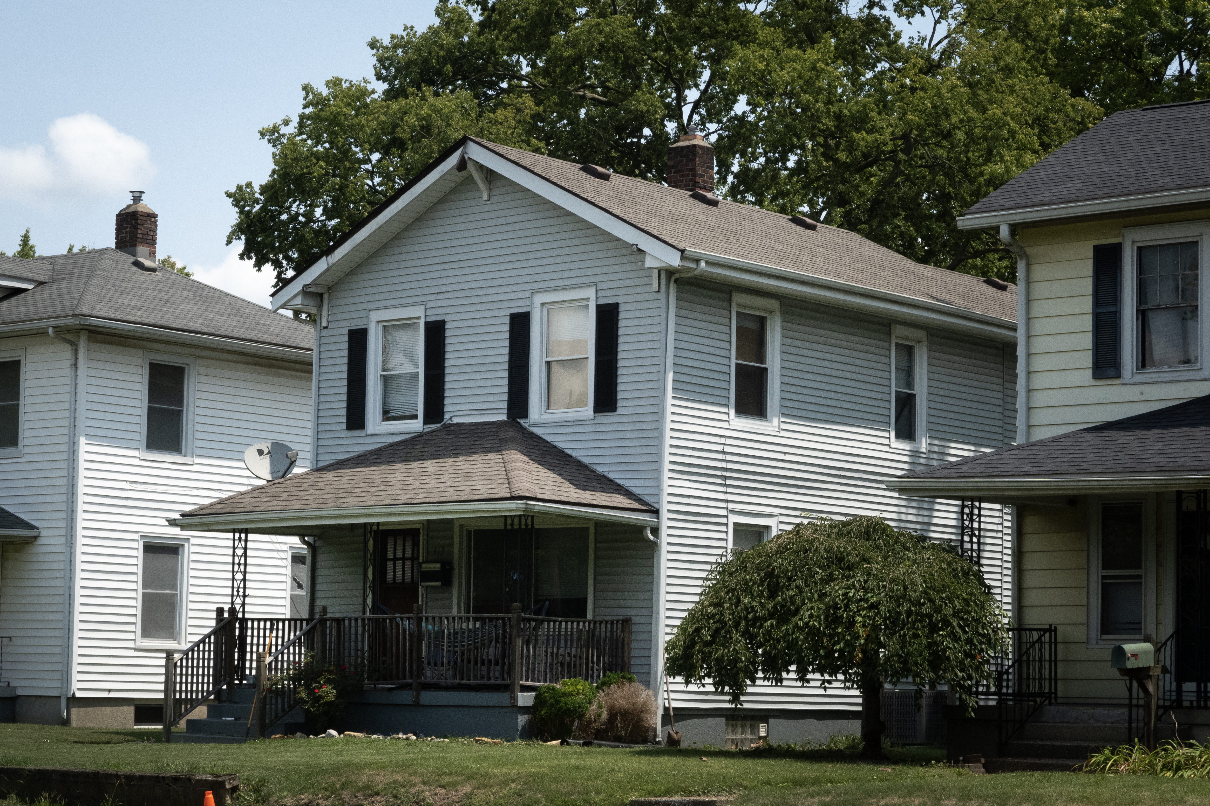 Man arrested after hammer attack on U.S. vice president’s home